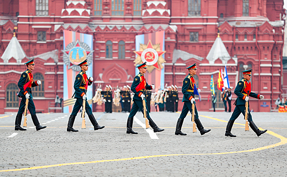 В параде Победы в Москве примут участие более 10 тыс. человек