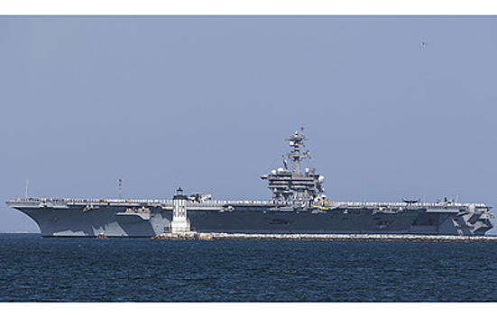 Хуситы заявили об ударе по американскому авианосцу Carl Vinson