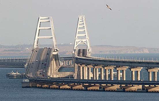 На Крымскому мосту перекрывали движение