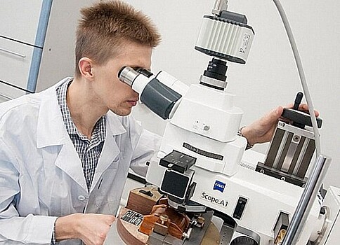 «Просто рассасывается»: новые подробности российской вакцины от рака