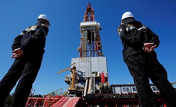 Стоимость российской нефти резко упала