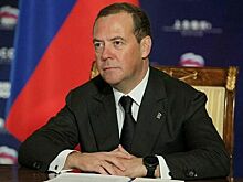 Медведев заявил, что Боррель должен навсегда войти в «списки нерукопожатных»