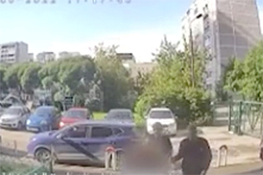 В российском городе четверо мужчин с ножом напали на подростка