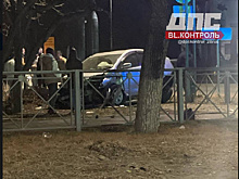 В Благовещенске пьяный мотоциклист без прав и его пассажирка пострадали в ДТП с иномаркой