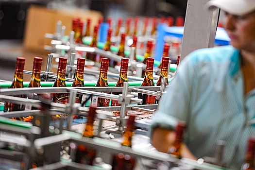 Минфин предложил повысить минимальные розничные цены на водку, бренди и коньяк