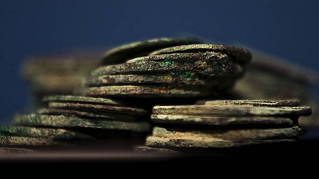 Найдены легендарные сокровища испанской королевы стоимостью 81 миллион рублей