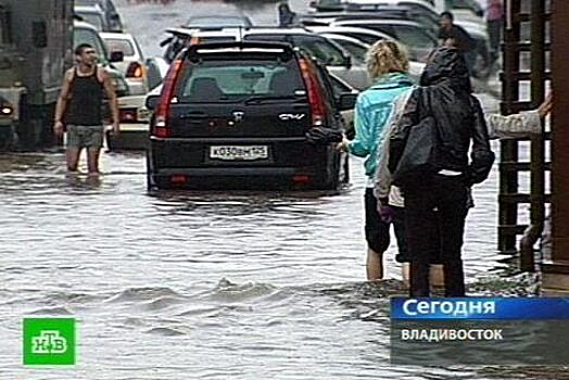 Сильный ливневый дождь обрушится на Владивосток в самый неудобный день