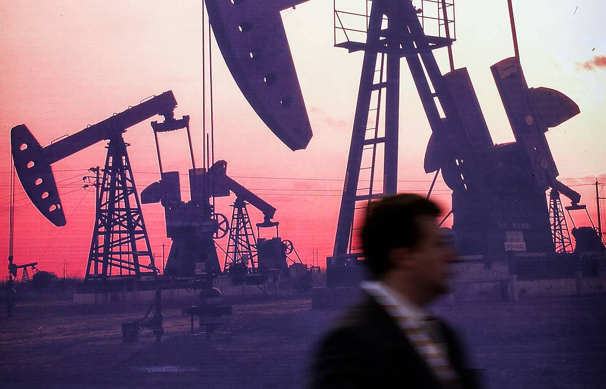 Цена нефти Brent побила рекорд 2012 года