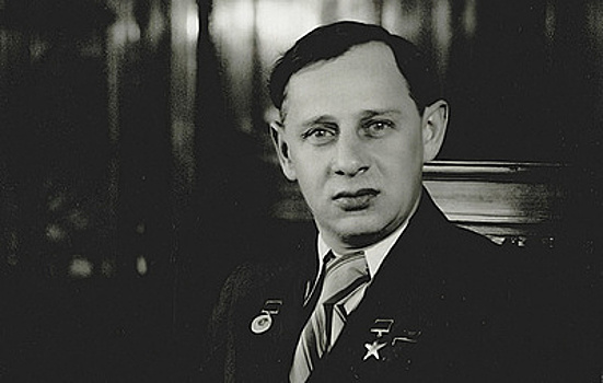 Для фронта — спасение, для рабочих — кошмар: как Зальцман организовал "Танкоград"