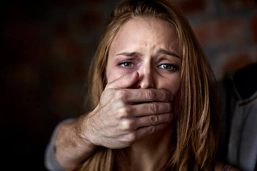 В России написали книгу для помощи жертвам домашнего и сексуального насилия