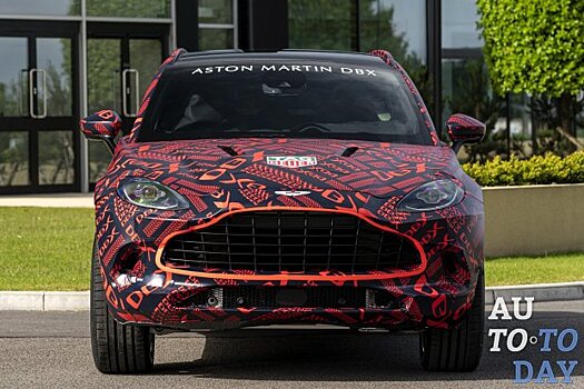 Гендиректор Aston Martin назвал DBX исторически важной моделью