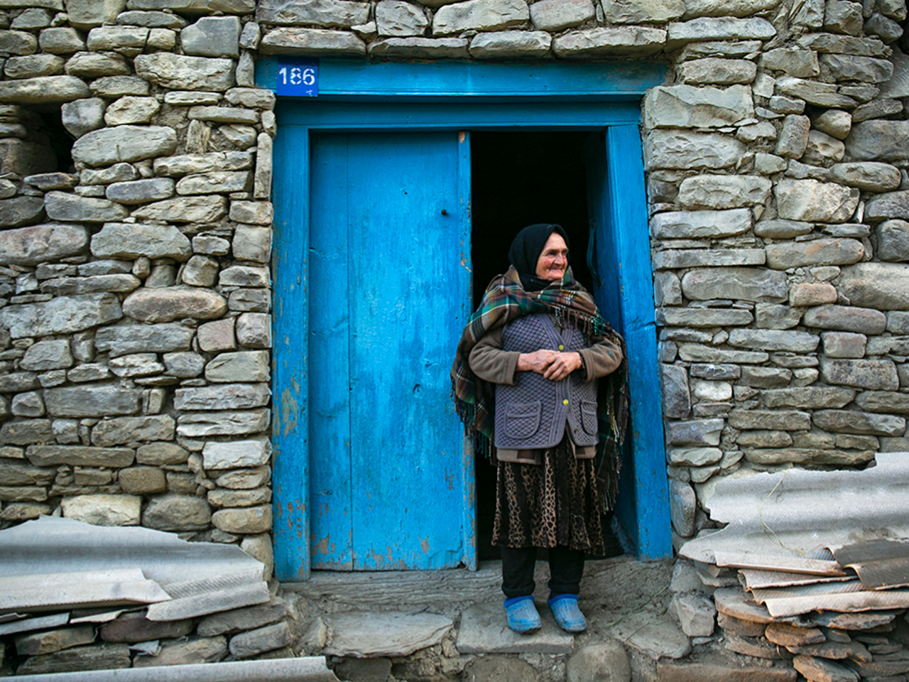 достопримечательности избербаша дагестан. соседка дагестана. дагестанская семья. гимринская башня дагестан. соседка дагестана.