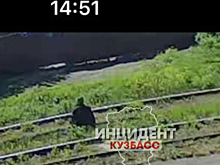 Трамвай сбил лежащего на путях мужчину под наркотиками в Кемерове