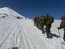 Ветераны спецоперации Седых и Ануфриев с протезами покорили Эльбрус