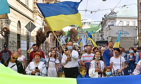 «Украина - не банкомат»: в Киеве потребовали от Запада вернуть деньги