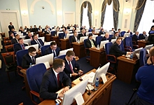 От стоимости участия в SIM в шоке даже омские депутаты