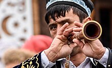 Театральный "Науруз" — 2020: перформанс по интернету и письма Достоевского в мессенжере