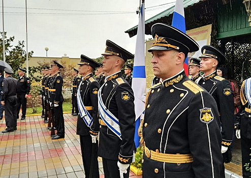 Маяку гидрографической службы Черноморского флота присвоено имя адмирала Анатолия Комарицына