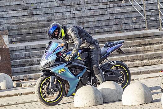 В Подмосковье начали розыск охотника на байкеров