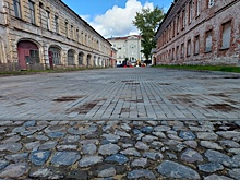 В Архангельске отреставрировали участок булыжной мостовой XIX века