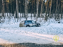 Mazda и Skoda столкнулись на трассе "Кола" "лоб в лоб"