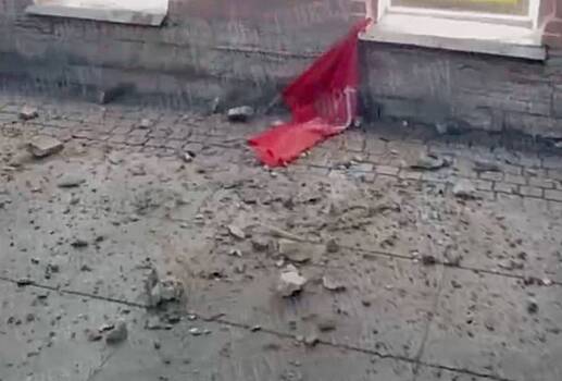 В центре Петербурга рухнула стена старинного особняка