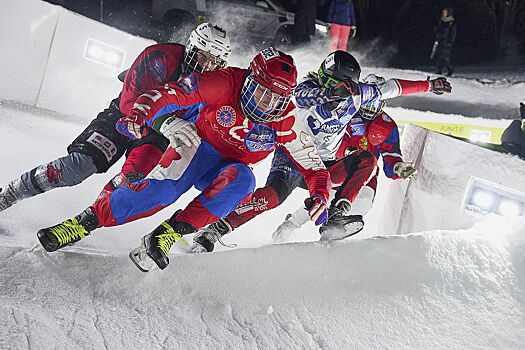 В Санкт-Петербурге прошёл первый этап Кубка мира по айс-кроссу: интервью с победителем Дмитрием Мурлычкиным