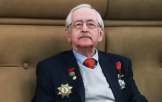 Родственники Василия Ливанова опровергли слухи об остановке сердца артиста