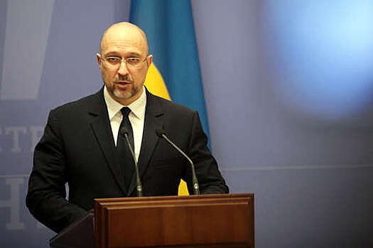 Премьер Украины назвал популизмом желание Польши продлить запрет на ввоз украинского зерна
