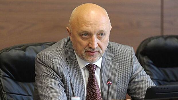 Экс-губернатор подал в суд на Порошенко