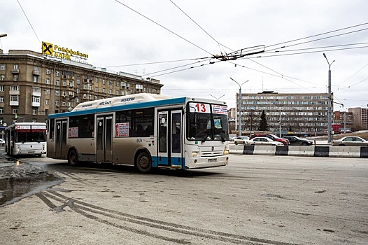 Маршрут автобуса № 13 в Новосибирске продлят до Красного проспекта