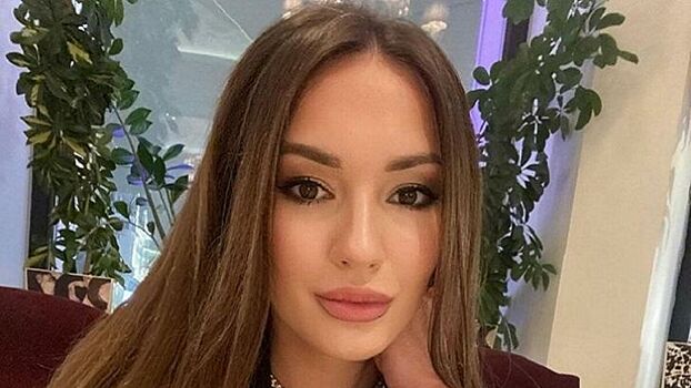 Дочь музыканта Александра Серова попала в больницу из-за крапивницы