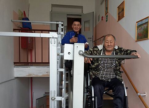 В Жиганском доме престарелых и инвалидов заработал подъемник и достроена баня