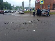 В Рязани на Циолковского столкнулись два ВАЗа