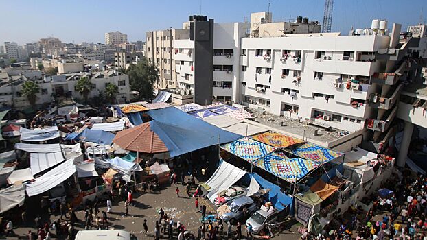 В больнице "Аш-Шифа" в Газе погибли 32 пациента