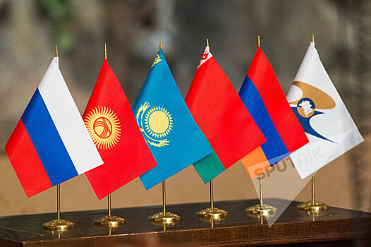 Евразийскому экономическому союзу доверяют 69% таджикистанцев