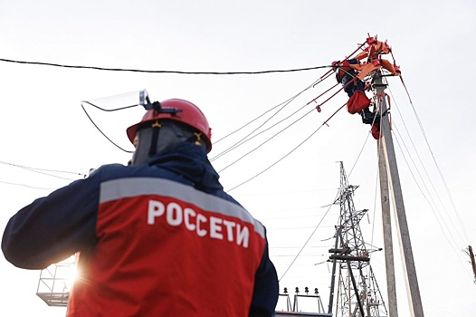 Гендиректор "Россети Урал" рассказал главе Свердловской области об энергетической составляющей устойчивого развития региона