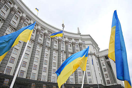 На Украине могут ввести уголовную ответственность за отказ заместителей министров работать