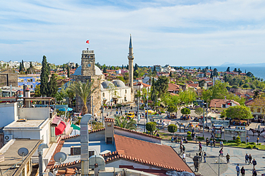 Россияне бросились скупать жилье в одной стране