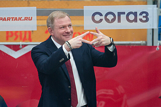 Миронов о Жамнове: «С ним комфортно и интересно. Чувство юмора, человечность, общение с игроками не только на хоккейные темы – это все большой плюс»