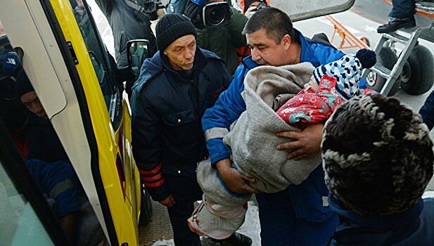 Стало известно о состоянии выжившей при крушении L-410 девочки