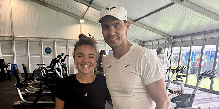 Паолини сфотографировалась с Надалем: «Ура! Наконец-то получилось»