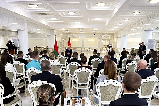 Президент Беларуси прокомментировал важность идеологической работы