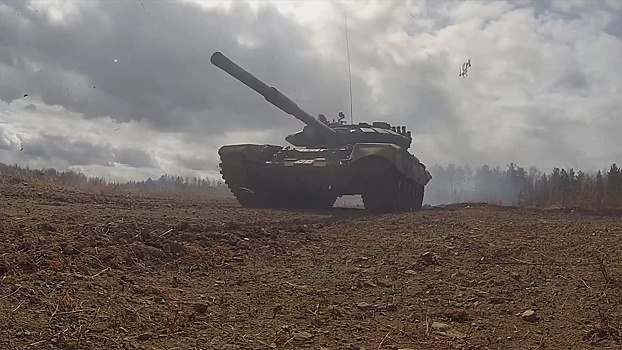 Маневры и боевая стрельба: под Челябинском прошли крупные учения танкистов и мотострелков ЦВО