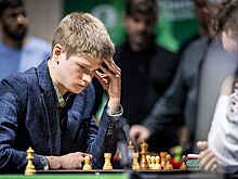 Ян Непомнящий сыграет с Володаром Мурзиным в 1/4 финала чемпионата мира по блицу