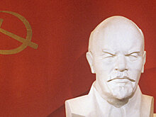 У россиян на ОИ отобрали флаг с Лениным