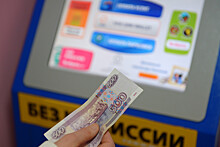 Отзыв лицензии у КИВИ Банка привел к сбоям платежей в РФ