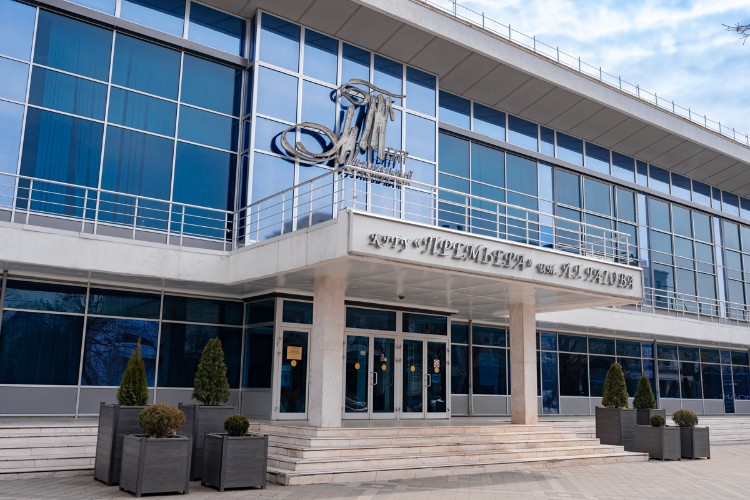 Музыкальный театр Краснодара отменил все спектакли и встречи на эти выходные