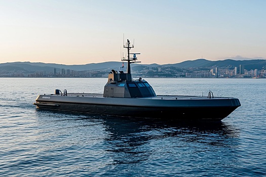 DARPA представило первый полностью автономный корабль USX-1 Defiant