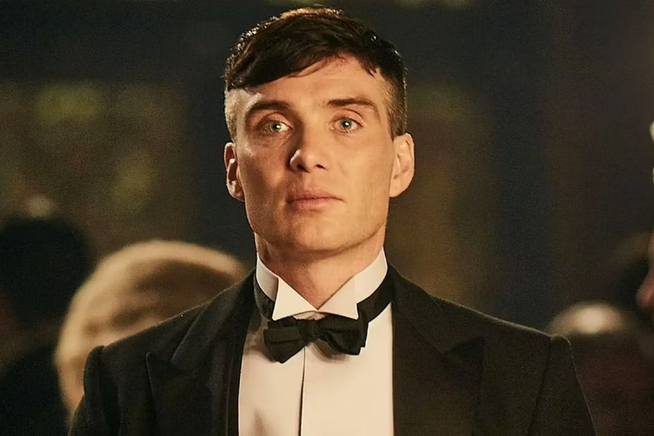 Киллиан мерфи глобус. Киллиан мерфи сейчас 2023. Киллиан мерфи фото. Ивонн макгиннес. Киллиан мерфи 2022.